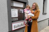 velkorysá dárkyně Zuzana Řípová s dcerou Bety velkorysá dárkyně Zuzana Řípová s dcerou Bety